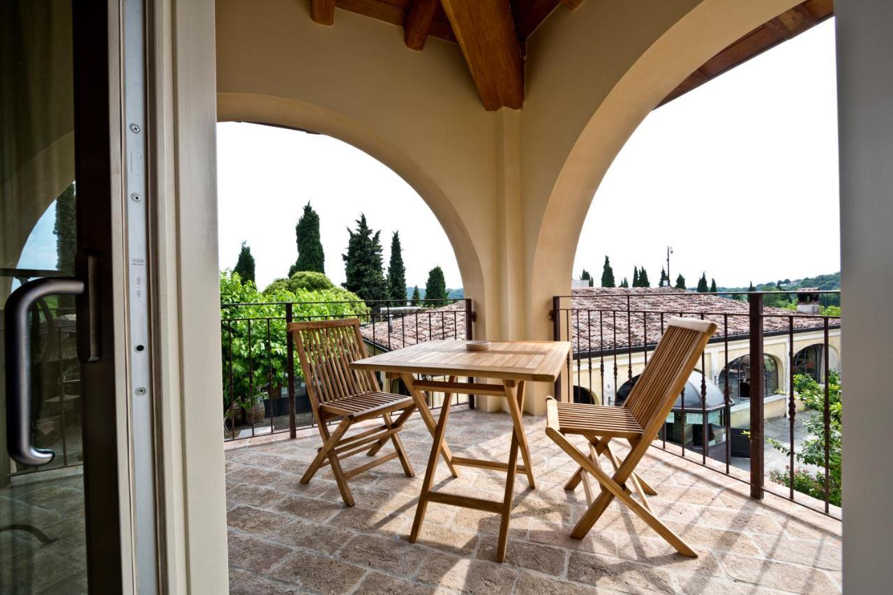 Agriturismo Pratello Padenghe sul Garda Exteriör bild